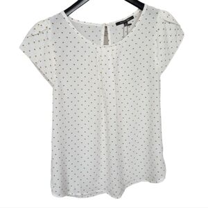 Short Sleeve Blouse Womens S. M. L. Ivory Pleated Neck Back Adventure New